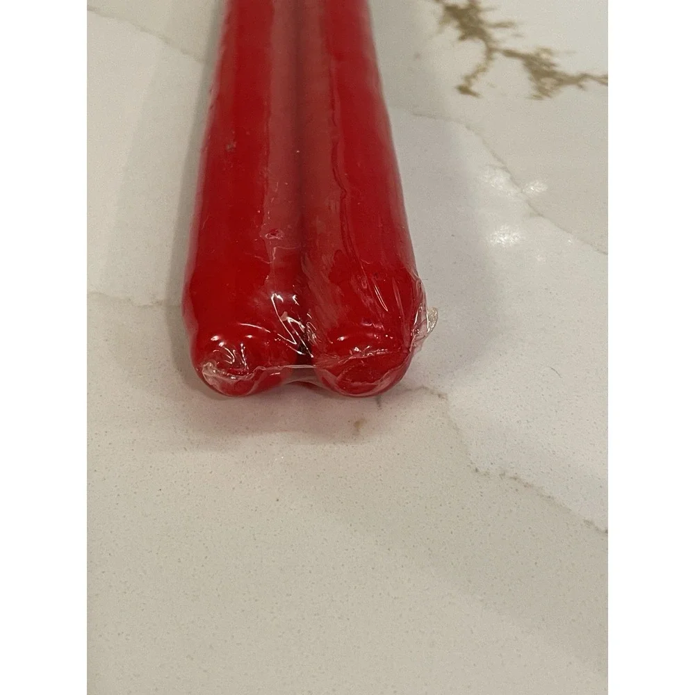 Vintage Yankee Candle Christmas Eve Taper‎ Candles 8 in. Pair Scented Red New